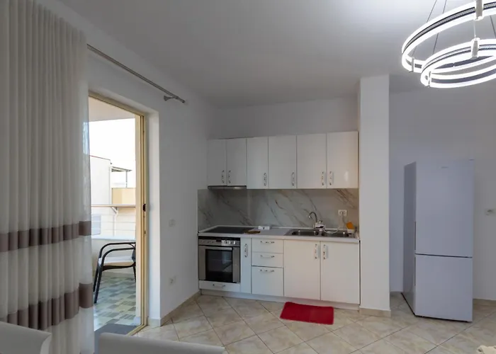 公寓 Spacious 2 Bedroom In Durrës