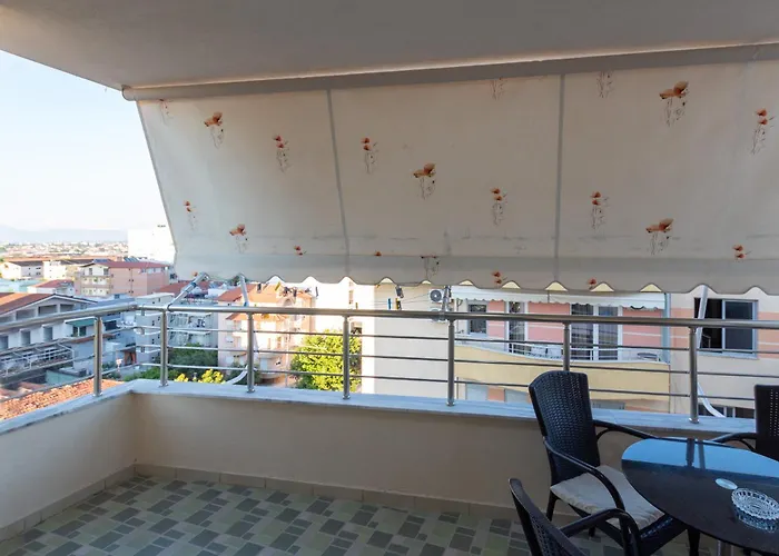 公寓 Spacious 2 Bedroom In