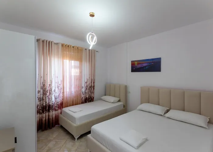 Spacious 2 Bedroom In 公寓 *